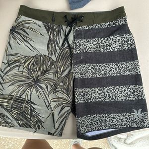 Men’s Hurley swim. Size 31